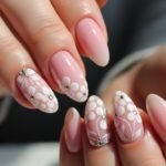 How to Do Nail Art With Flower Designs
